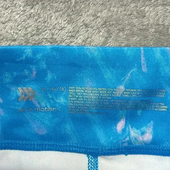 All In Motion - NWT - Blue Leggings. Size 14/16 - Picture 2 of 6